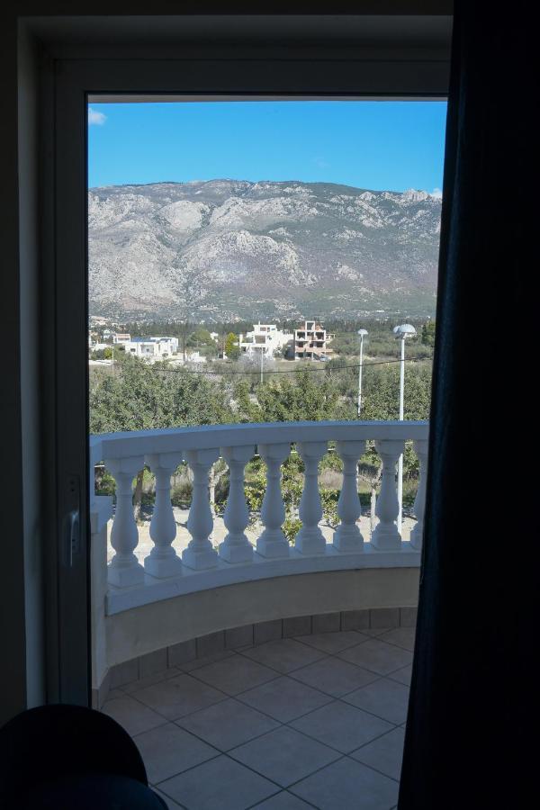 Loutraki View Villa Esterno foto